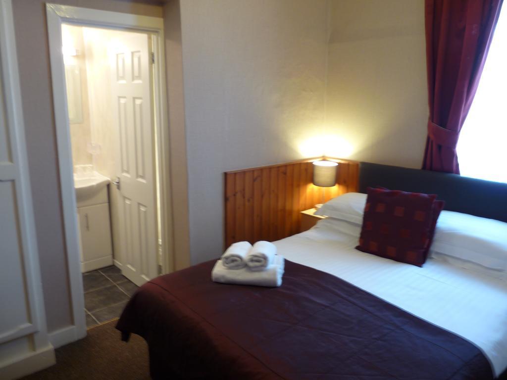 The Cumbrian Hotel Блекпул Екстериор снимка