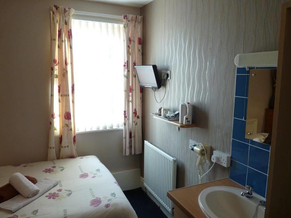 The Cumbrian Hotel Блекпул Екстериор снимка